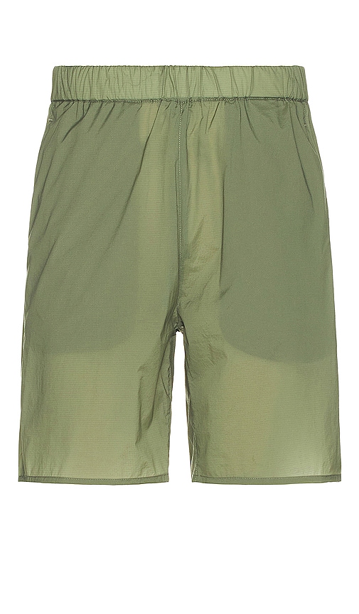 Norse Projects Poul Light Nylon Shorts in Olive. - size S (also in L, M)