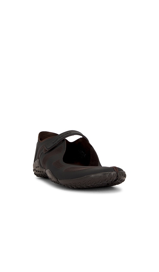 NikeSKIMS Rift Mesh Sneaker