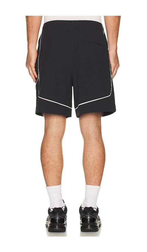 Obey Corner Short In Black