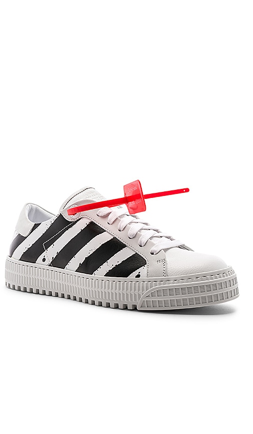 off white low top diagonal sneaker