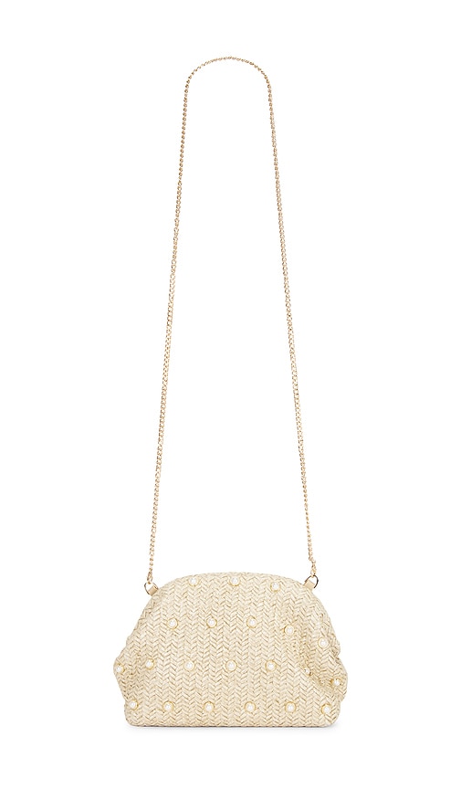 olga berg Kaia Studded Woven Clutch en Neutral 128$