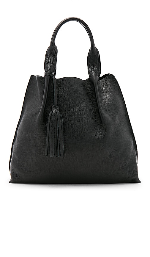 Oliveve Maggie Tote in Black | REVOLVE