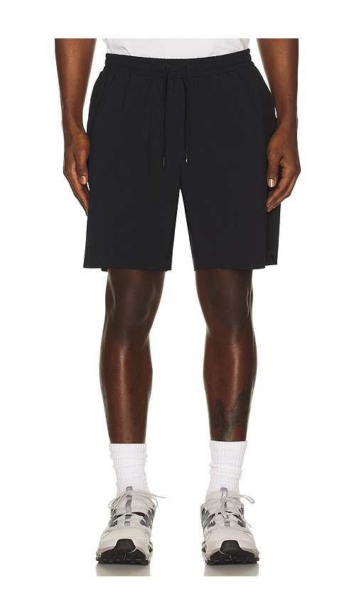 On SHORT 7 en Black. Taille M. Also en .