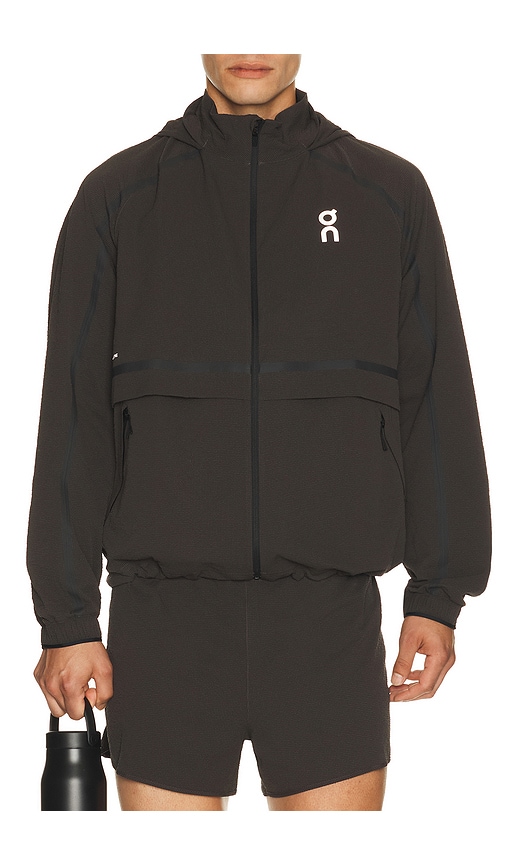 On BLOUSON PERFORMANCE VOLT en Brown Taille L Also en XS S M XL1X XXL2X 246 €
