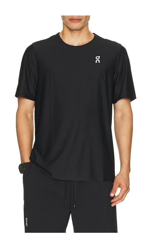 On Court-T en Black Taille XL1X Also en XS S M L XXL2X 91 €