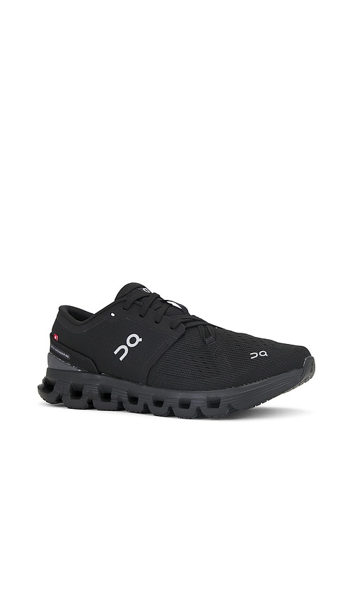 On Cloud 6 Running Sneaker In Black & Eclipse