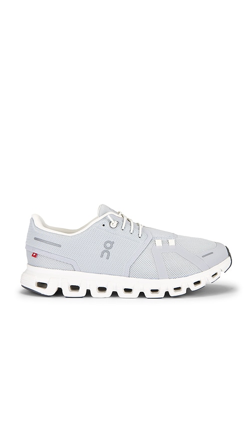 Cloud 6 en . Taille 10. Also en 10.5, 11, 11.5, 12, 12.5, 13, 7, 7.5, 8, 8.5, 9, 9.5 - On - Modalova