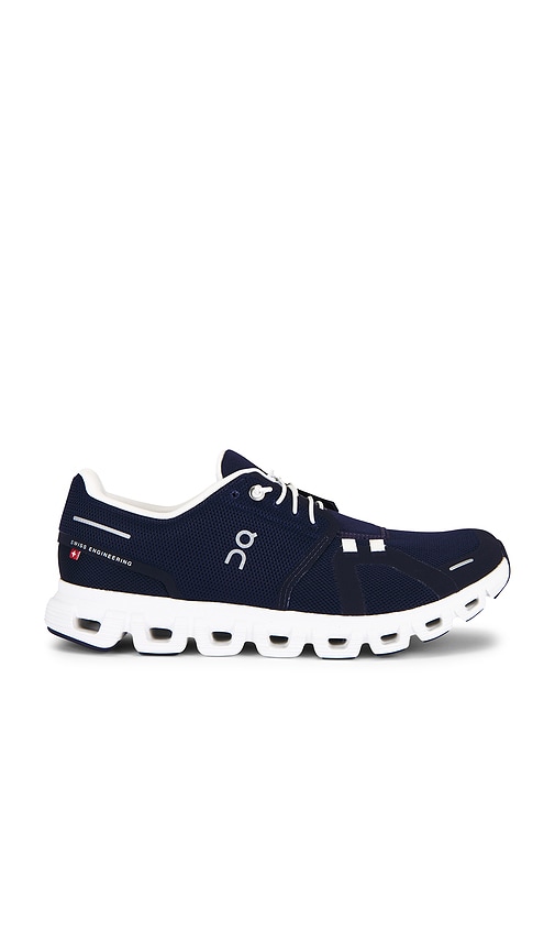 Cloud 6 en . Taille 10. Also en 10.5, 11, 11.5, 12, 12.5, 13, 7, 7.5, 8, 8.5, 9, 9.5 - On - Modalova