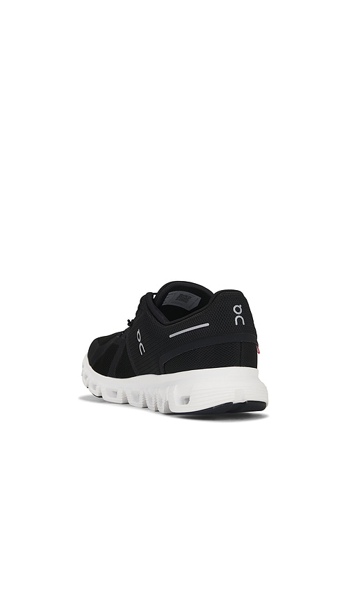  On Sneakers Cloud 6 In Black. Größe 7. Also In 7.5, 8, 8.5, 9, 9.5, 10, 10.5, 11, 11.5, 12, 12.5, 13. 