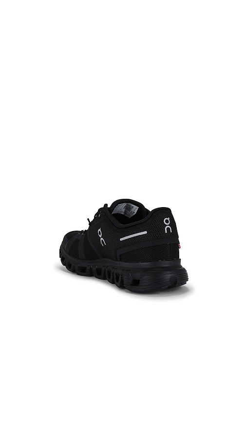  On Sneakers Cloud 6 In Black. Größe 7. Also In 7.5, 8, 8.5, 9, 9.5, 10, 10.5, 11, 11.5, 12, 12.5, 13. 