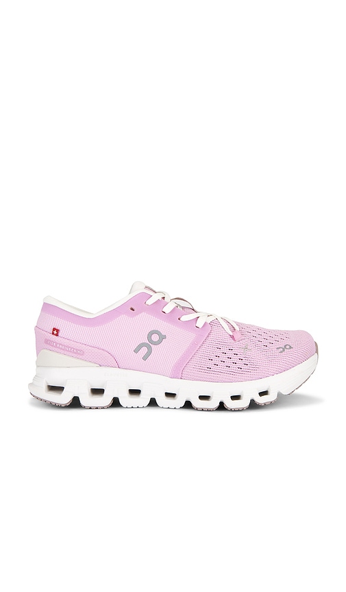 On Cloud X 4 Sneaker In Pink