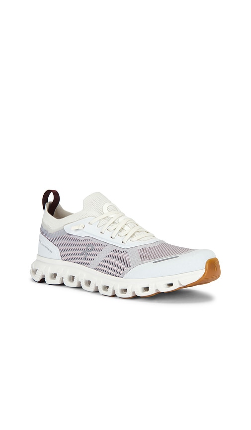 On Cloud 6 Versa Sneaker In Purple