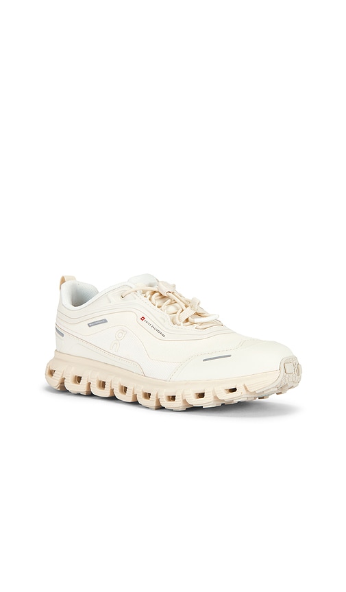On Cloud 6 Geo Wp Sneaker In White