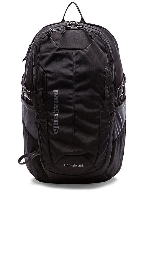 patagonia refugio 28l black