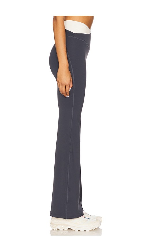 P.e Nation Wander Flare Legging In Blue