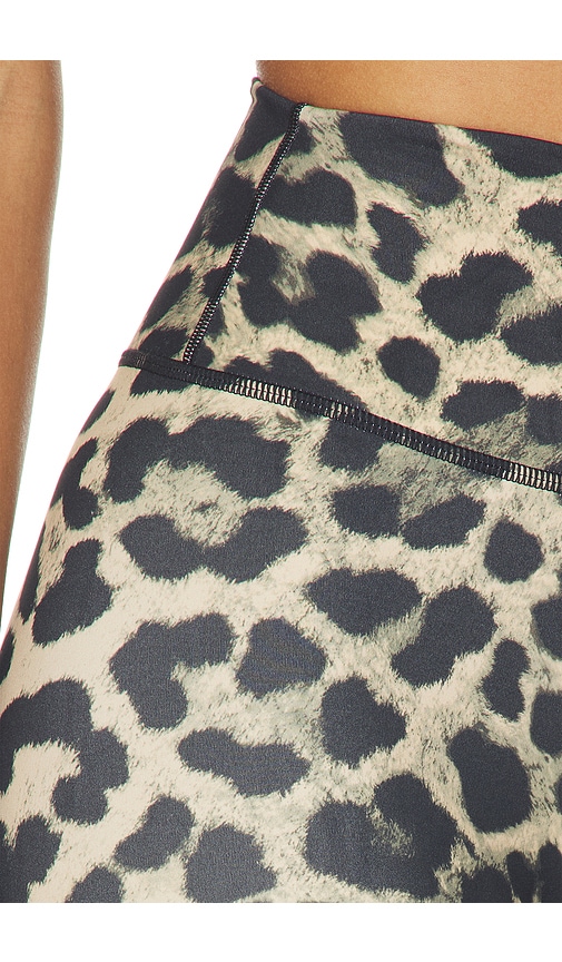 P.E Nation Signature Capri Legging | Thumbnail 6 P.E Nation Signature Capri Legging | Thumbnail 6