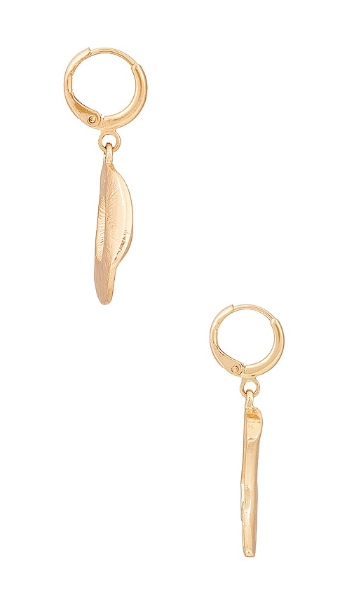 Shop Petit Moments Faye Earring In Metallic Gold