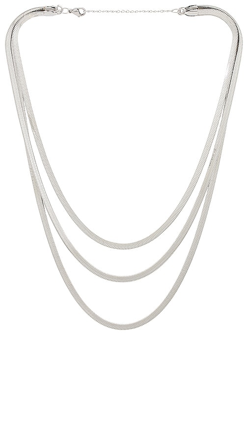 Petit Moments Mikayla Necklace In Silver