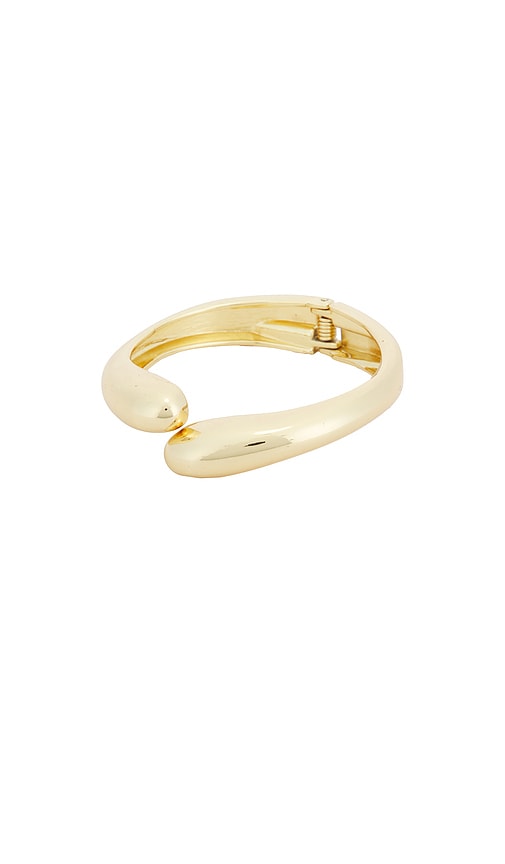 Medium Livorno Cuff in Metallic Gold.