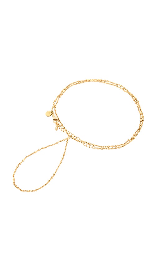 Petit Moments Dainty Hand Chain In Gold