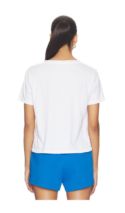  Perfectwhitetee Frisch Gestricktes Baumwoll-t-shirt Mit V-ausschnitt In White. Größe Xs. Also In S, M. 