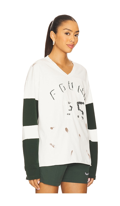Found Distressed Team Tee In White