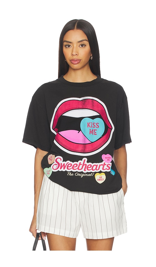 Philcos Sweethearts Kiss Me Tee