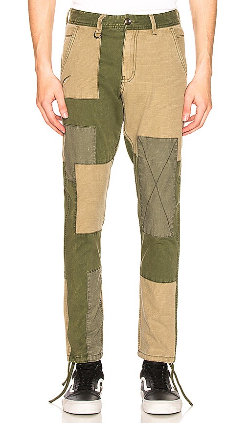 LEVI'S Utility Zip Off Pant in Smokey Olive