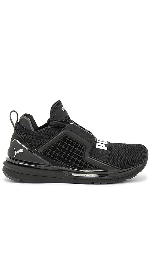 Puma Ignite Limitless Sneaker in Puma 