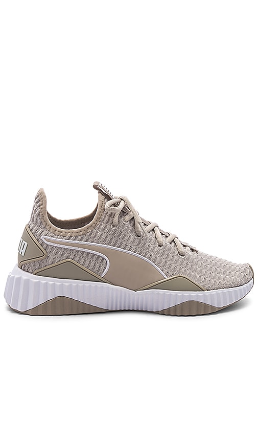 puma defy beige