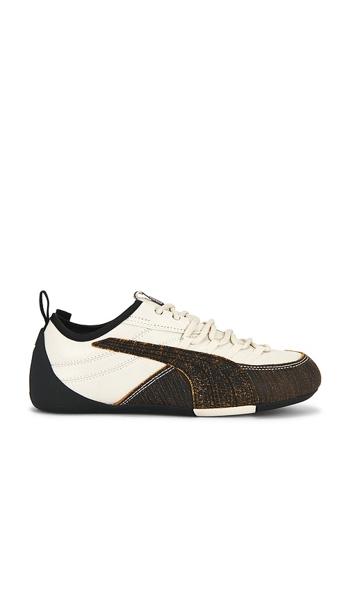 Puma Select X Guizio Klim L Sneaker in Lavender. - size 7.5 (also in 8, 8.5, 9)