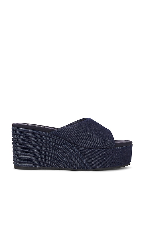 Denim Scoop Sandal in Blue. - size 8 (also in 10, 6, 7, 9)