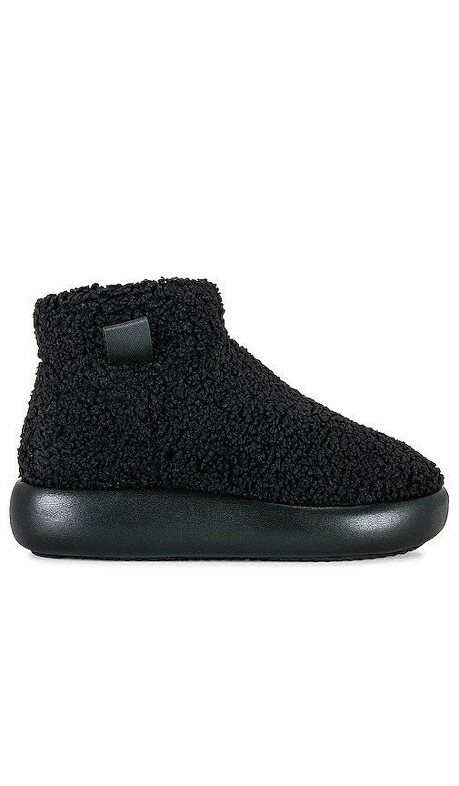 R0am Boot In Black