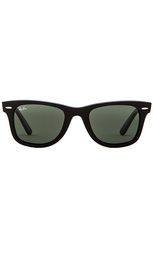 Ray Ban LUNETTES DE SOLEIL WAYFARER CLASSIC en Black REVOLVE