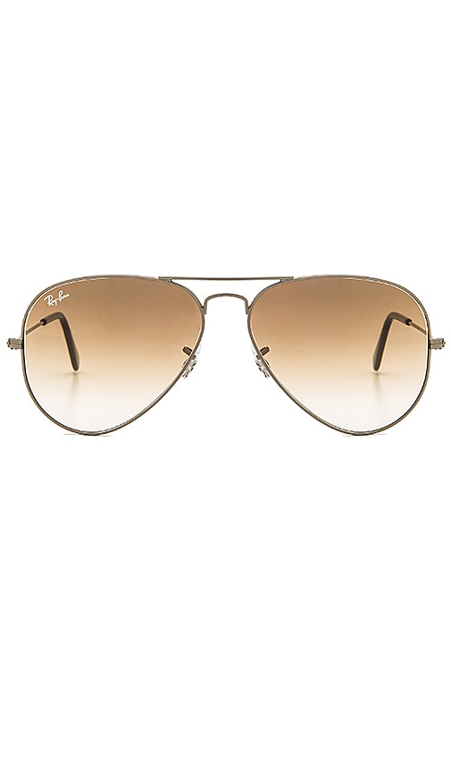 Ray-Ban AVIATOR サングラス in Metallic Silver.