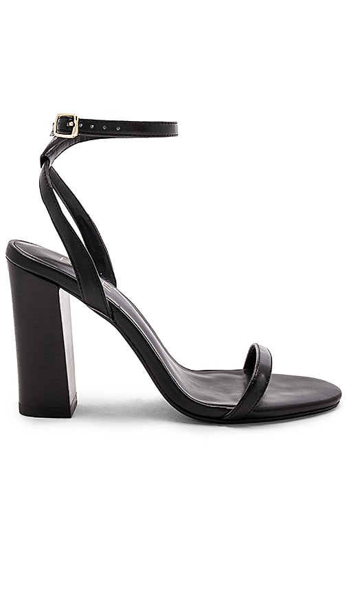 Valerie Heel