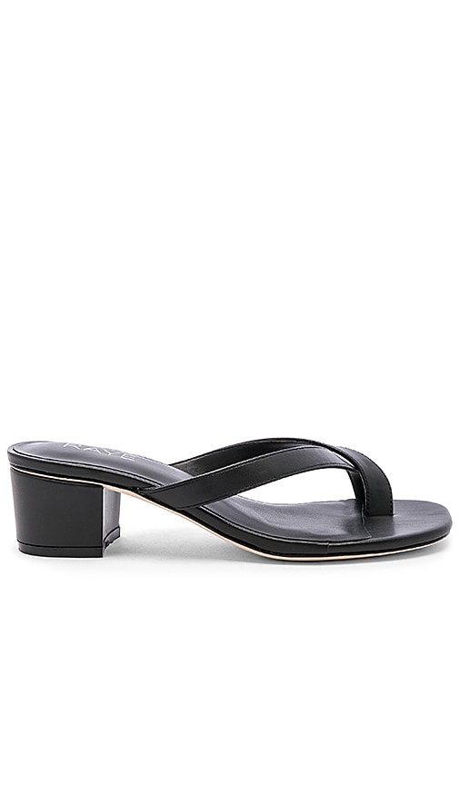 Estes Sandal