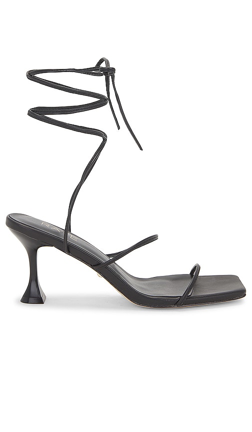 Roo Heel in Black. - size 9.5 (also in 10, 5.5, 6, 6.5, 7, 7.5, 8, 8.5, 9)