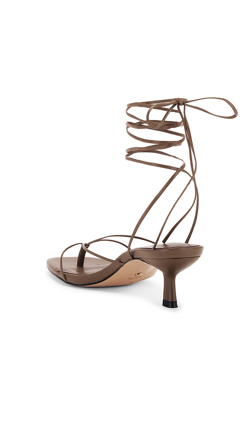  Raye Sandale Jaden In Taupe. Größe 6. Also In 7. 