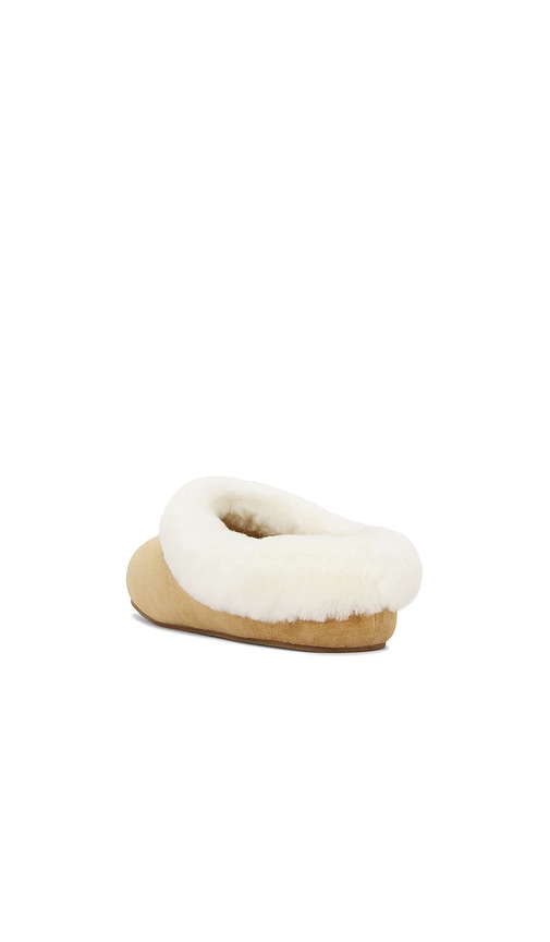  Raye Cleo Slide In Tan. Size 7. Also In 8, 9, 10. 