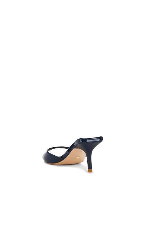  Raye Sandale Chad In Navy. Größe 5.5. Also In 6.5, 7, 8. 