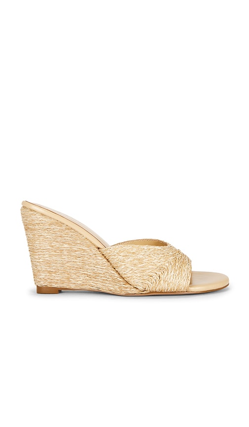 Raye Clea Wedge In Raffia