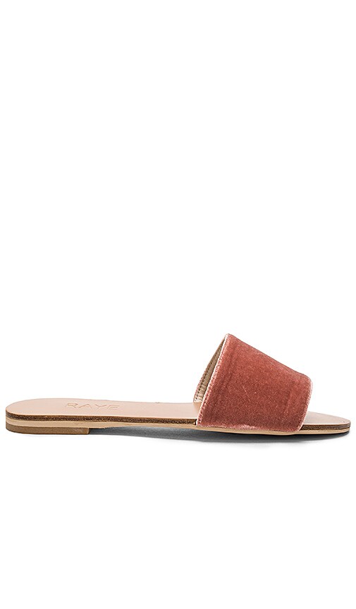 x REVOLVE Sari Slide