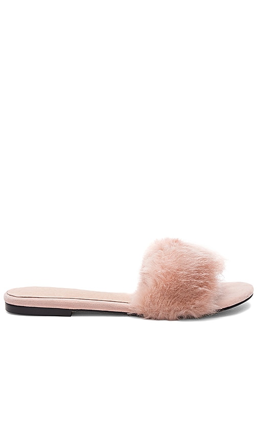 x REVOLVE Sawtelle Faux Fur Slide
