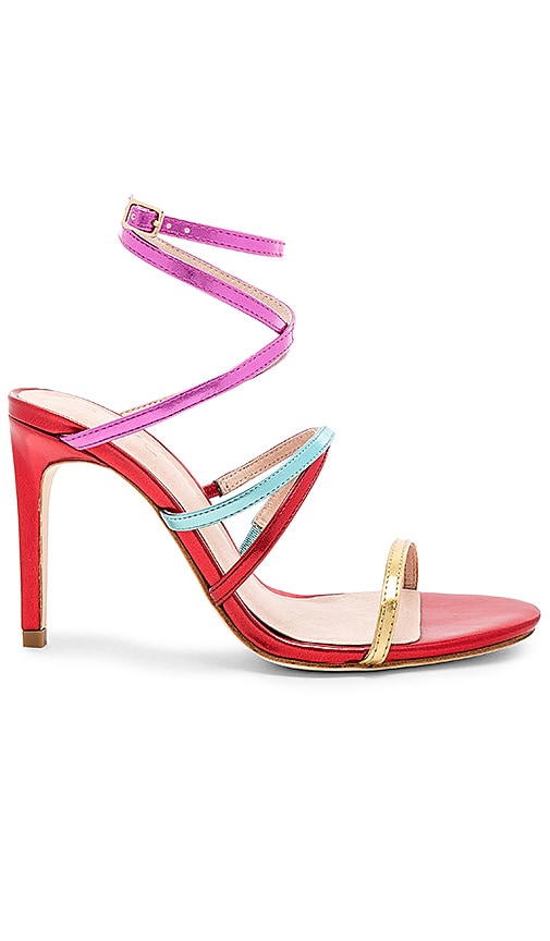 Dakota Heel