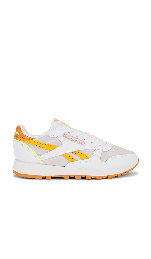 SNEAKERS CLASSIC LEATHER in . Size 5, 6, 6.5, 7, 7.5, 8, 8.5, 9, 9.5 - Reebok - Modalova