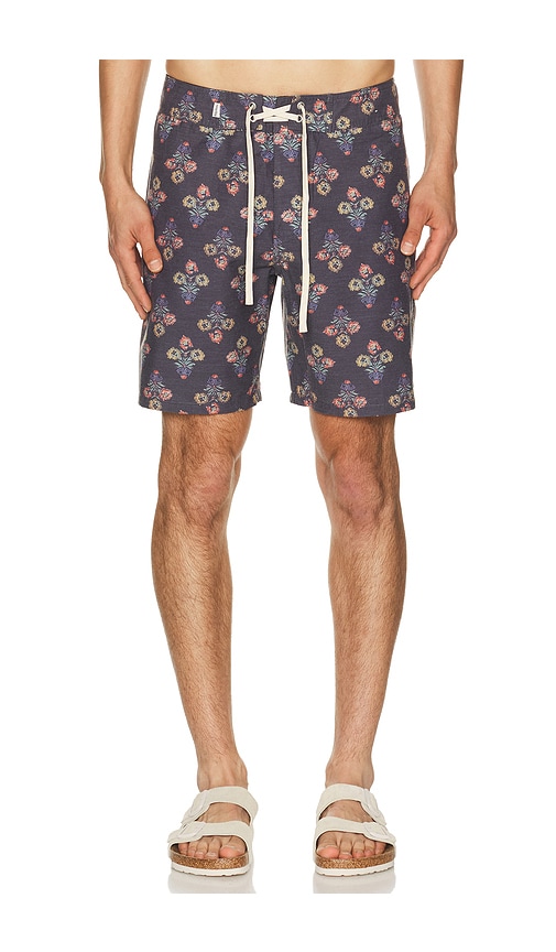Rhythm Bouquet Trunk