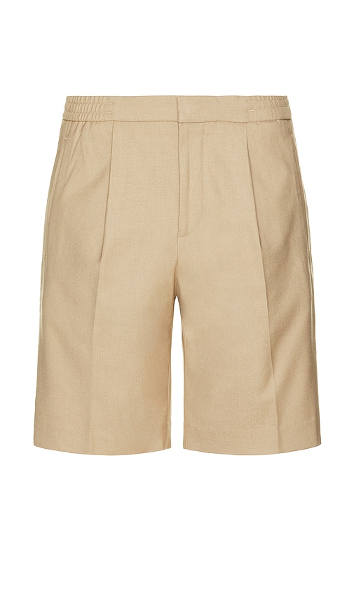 Sussex Single Pleat Shorts in Beige. - size 34 (also in 32, 36)
