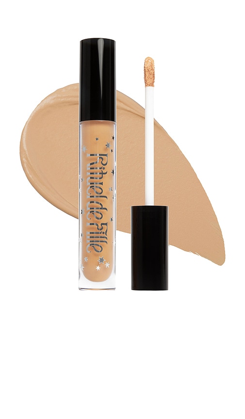 Soft Sorcery Weightless Serum Concealer in Spell 136.