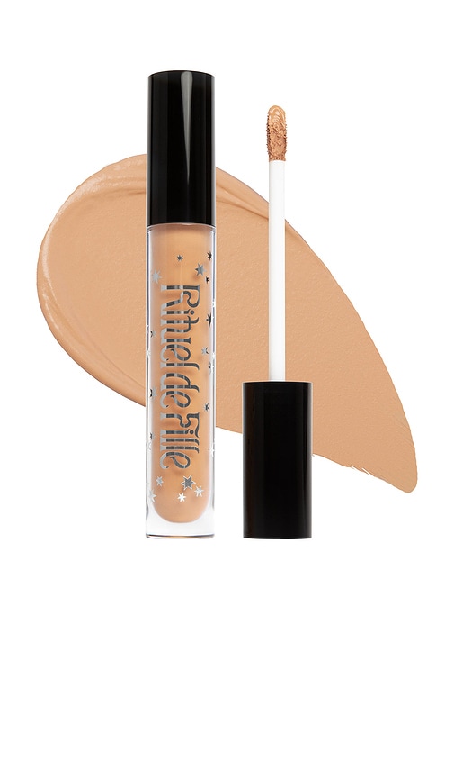 Soft Sorcery Weightless Serum Concealer in Spell 141.